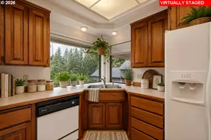 35982 Shoreview Dr, Cottage Grove, OR 97424 - Photo 31