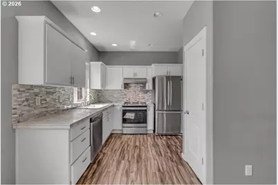 433 S Main St, Mount Angel, OR 97362 - Photo 11