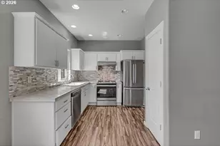 433 S Main St, Mount Angel, OR 97362 - Photo 11