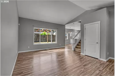 433 S Main St, Mount Angel, OR 97362 - Photo 7