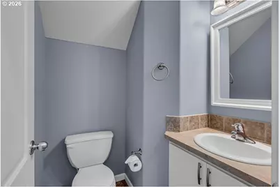 433 S Main St, Mount Angel, OR 97362 - Photo 17