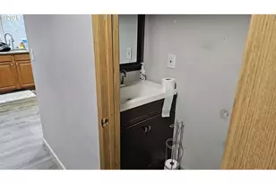 9915 NE 65th Ct, Vancouver, WA 98686 - Photo 5