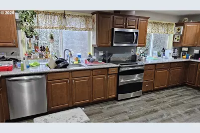 9915 NE 65th Ct, Vancouver, WA 98686 - Photo 7