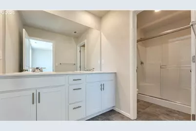 2957 U St, Springfield, OR 97477 - Photo 23