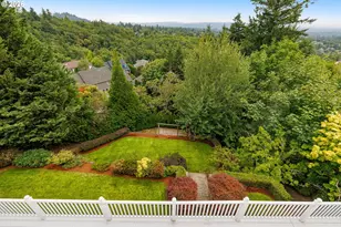 2215 NW Crestview Way, Portland, OR 97229 - Photo 9