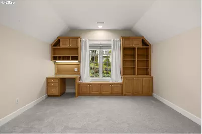 2215 NW Crestview Way, Portland, OR 97229 - Photo 27