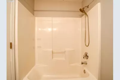 10405 NE 97th St, Vancouver, WA 98662 - Photo 29
