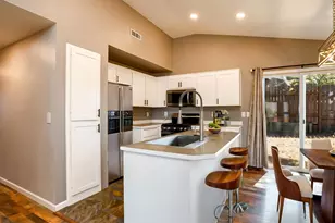 10405 NE 97th St, Vancouver, WA 98662 - Photo 13