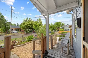 550 SE 16th St, Salem, OR 97301 - Photo 3