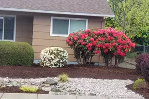 943 Oregon Way, Woodburn, OR 97071 - Photo 39