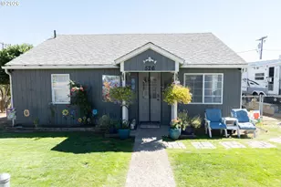 526 W second Ave, Sutherlin, OR 97479 - Photo 1