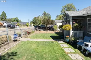 526 W second Ave, Sutherlin, OR 97479 - Photo 23