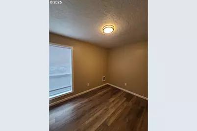 131 SE Ainslee Ave, Depoe Bay, OR 97341 - Photo 11