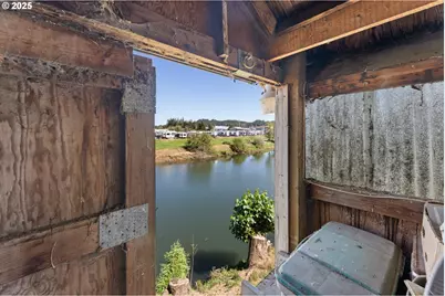 56941 Fishtrap Rd, Coquille, OR 97423 - Photo 31