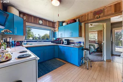 56941 Fishtrap Rd, Coquille, OR 97423 - Photo 21