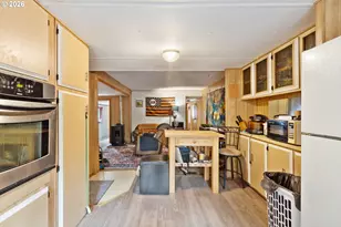 601 Westlog St, Yoncalla, OR 97499 - Photo 13