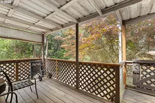 601 Westlog St, Yoncalla, OR 97499 - Photo 3