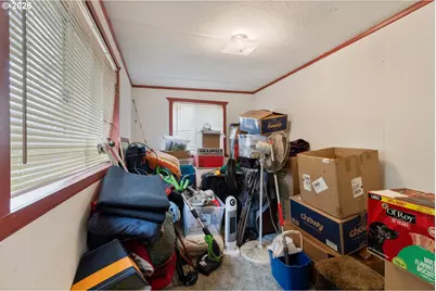 601 Westlog St, Yoncalla, OR 97499 - Photo 25