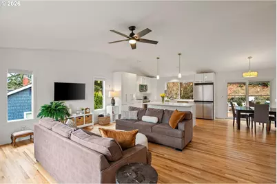 4208 SE Boardman Ave, Milwaukie, OR 97267 - Photo 3