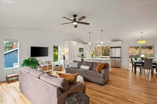 4208 SE Boardman Ave, Milwaukie, OR 97267 - Photo 3