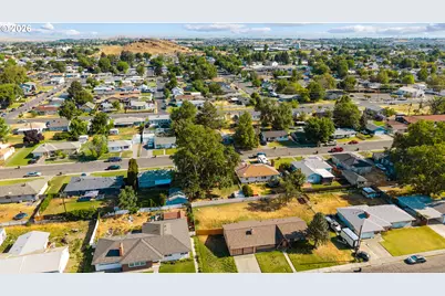 803 W Tamarack Ave, Hermiston, OR 97838 - Photo 27