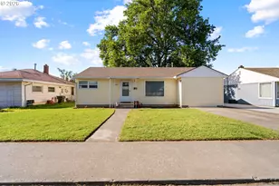 803 W Tamarack Ave, Hermiston, OR 97838 - Photo 1