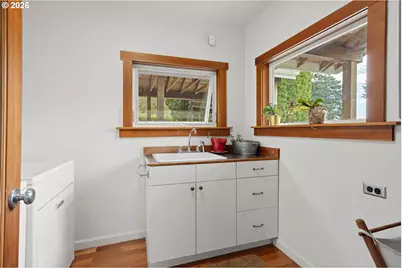 472 NW Hot Springs Alameda Rd, Stevenson, WA 98648 - Photo 3