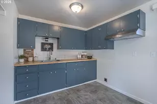 8519 N Bayard Ave, Portland, OR 97217 - Photo 11