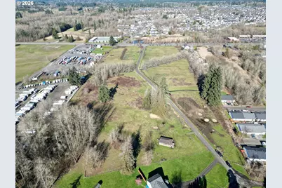 601 2 SW 27th Ave, Battle Ground, WA 98604 - Photo 1