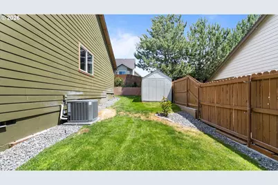 2140 NW Dusk Dr, Hermiston, OR 97838 - Photo 37