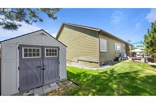 2140 NW Dusk Dr, Hermiston, OR 97838 - Photo 9