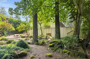 589 Ridgeway Rd, Lake Oswego, OR 97034 - Photo 37