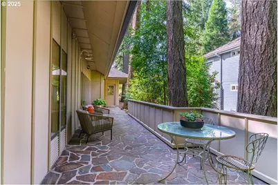 589 Ridgeway Rd, Lake Oswego, OR 97034 - Photo 29