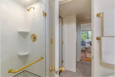 589 Ridgeway Rd, Lake Oswego, OR 97034 - Photo 21