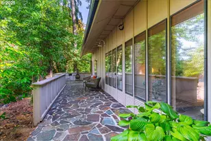 589 Ridgeway Rd, Lake Oswego, OR 97034 - Photo 27