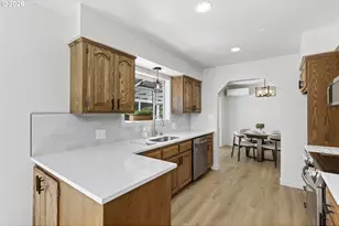2839 Parkview Dr, Longview, WA 98632 - Photo 19