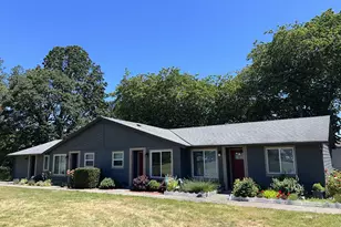 1131 29th Ave, Sweet Home, OR 97386 - Photo 3