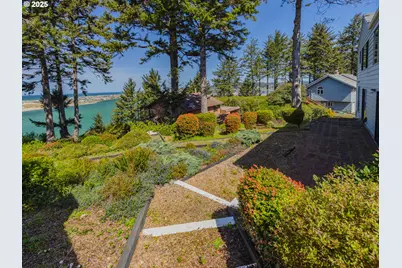 1080 SW Norwood Dr, Waldport, OR 97394 - Photo 27