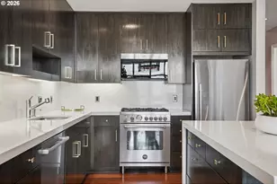 1025 NW Couch St, Portland, OR 97209 - Photo 3