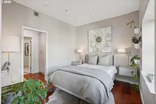1025 NW Couch St, Portland, OR 97209 - Photo 15