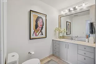 1025 NW Couch St, Portland, OR 97209 - Photo 15