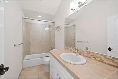 784 3rd St, Lake Oswego, OR 97034 - Photo 27