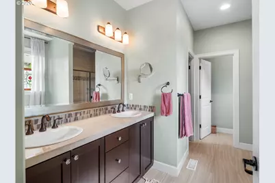 1420 NW Goodwin St, Camas, WA 98607 - Photo 25