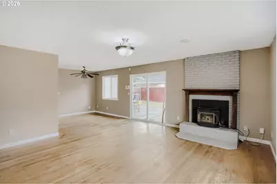 630 SE 134th Ave, Portland, OR 97233 - Photo 13