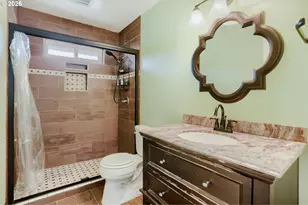 630 SE 134th Ave, Portland, OR 97233 - Photo 17
