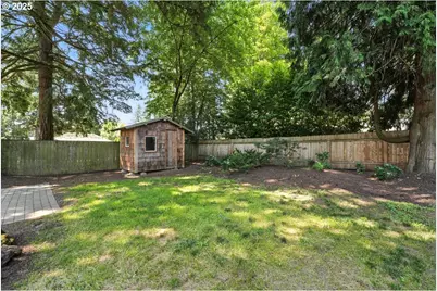 841 NE 113th Ave, Portland, OR 97220 - Photo 39