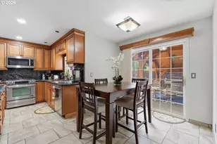 16867 Wight Ln, Lake Oswego, OR 97035 - Photo 23