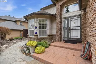 16867 Wight Ln, Lake Oswego, OR 97035 - Photo 7