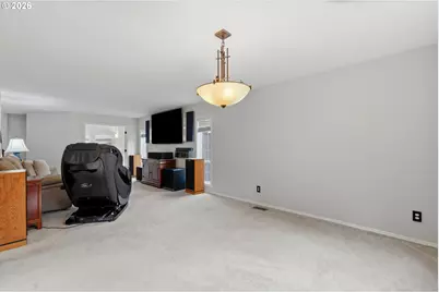 16867 Wight Ln, Lake Oswego, OR 97035 - Photo 25