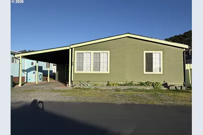 94120 Strahan St #50, Gold Beach, OR 97444 - Photo 3